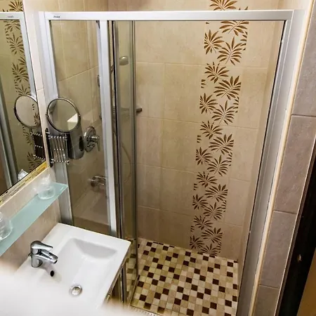 Jogar Hotell Balatonföldvár