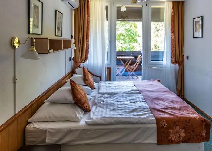 Jogar Hotell Balatonföldvár