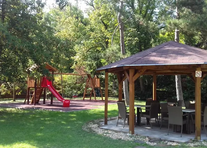 吉盖尔酒店 3* Balatonföldvár